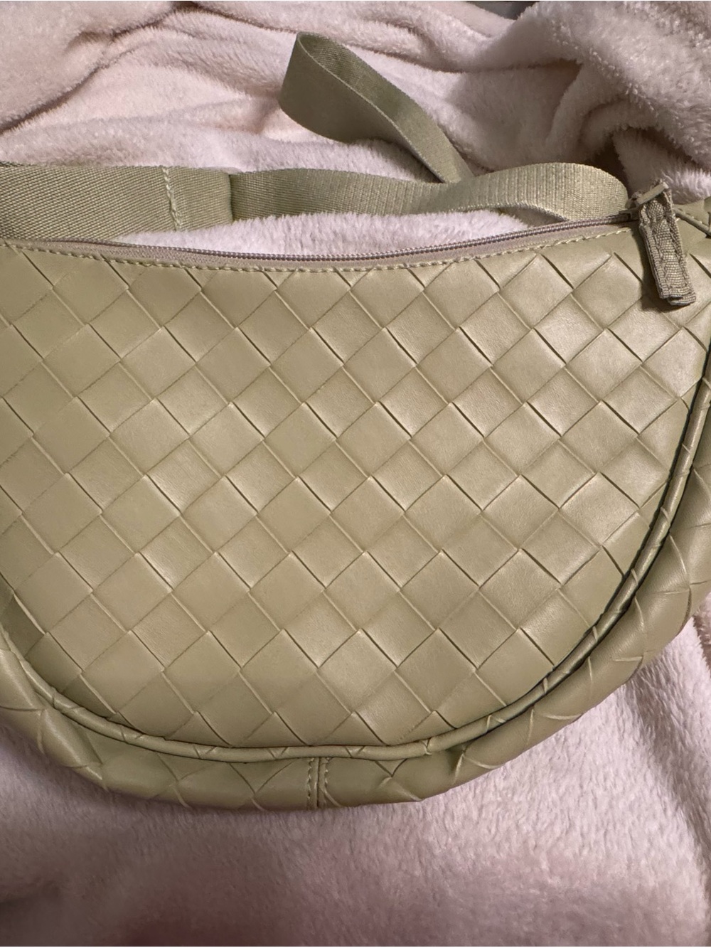 Maurices Woven Crossbody Bag in Sage Green